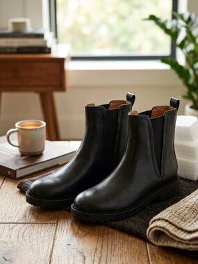 Classic Chelsea Chunky Low Heel Black Ankle Winter Pull-on Boots Shoes Size 5.5